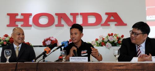 PG13_15042016_SIDANG_AKHBAR