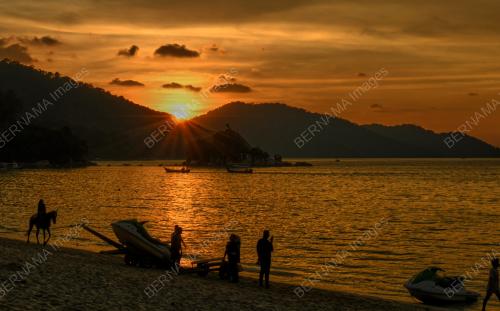 PANTAI BATU FERRINGHI