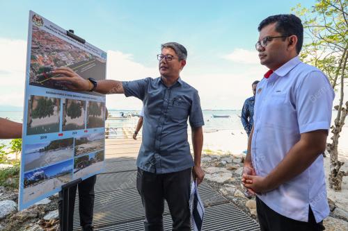 AKMAL NASRULLAH MOHD NASIR
