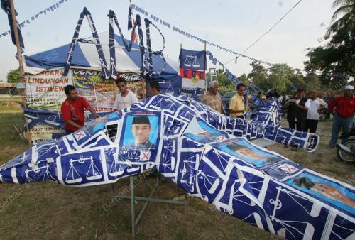PESAWAT BN
