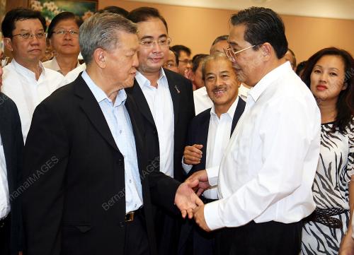 MENDIANG LIM CHONG EU
