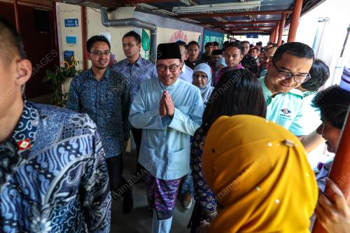 DATUK SERI ANWAR IBRAHIM