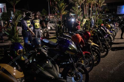 OPERASI AMBANG TAHUN BAHARU