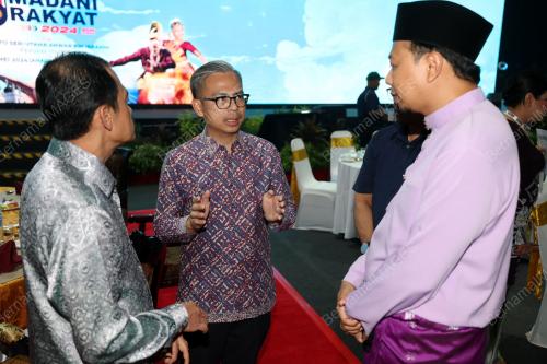 FAHMI FADZIL