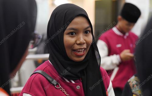 PELAJAR KE JEPUN