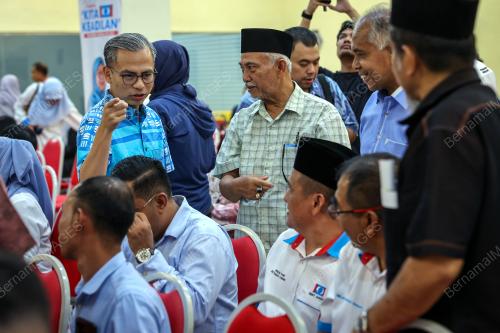 DATUK FAHMI FADZIL