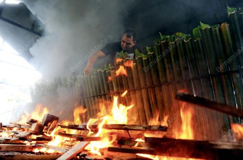 PG14_15072015_BAKAR_LEMANG