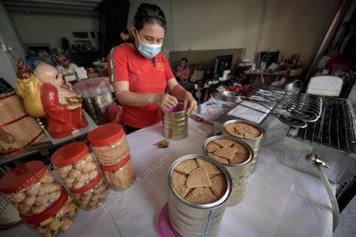 KUIH KAPIT