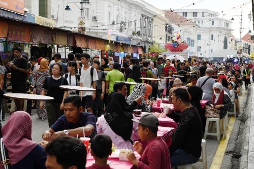 PG14_24112019_PESTA_MAKANAN_BN201902251564