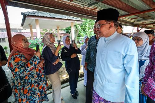 DATUK SERI ANWAR IBRAHIM