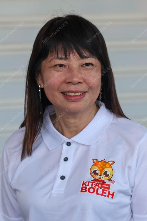 LIM HUI LING