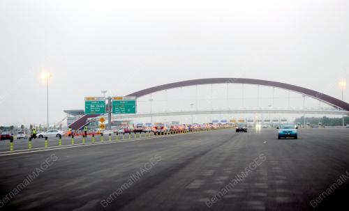 PG15_02032014_JAMBATAN