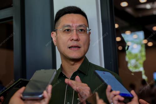 ZAIRIL KHIR JOHARI