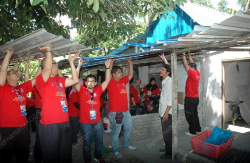 PG15_11022012_BANTUAN_RUMAH