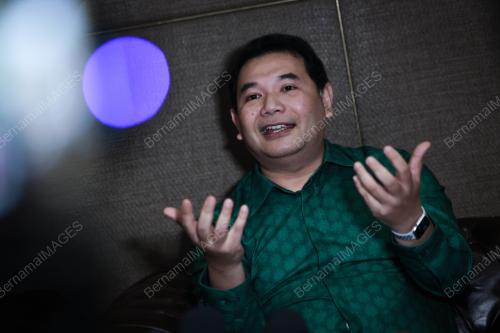 RAFIZI RAMLI