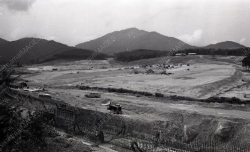 EMPANGAN MENGKUANG