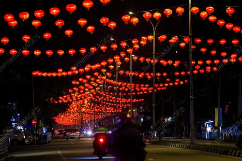 TAHUN BAHARU CINA
