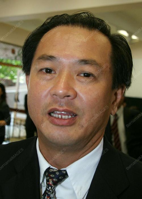 LAW HENG KIANG