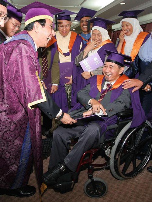 KONVOKESYEN USM