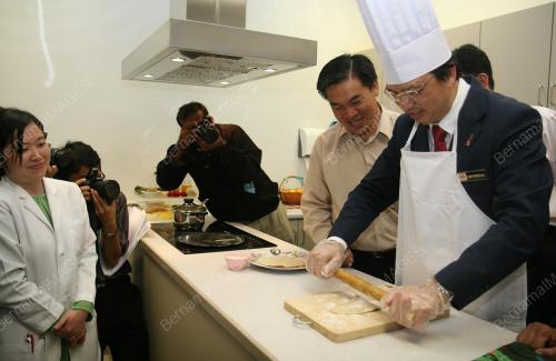 DATUK SERI LIOW TIONG LAI