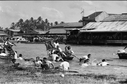 HARI KEPUTERAAN