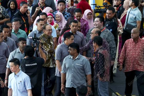 DATUK SERI ANWAR IBRAHIM