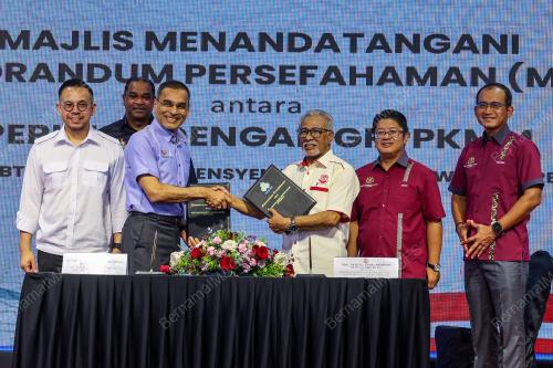 KARNIVAL HARI PENJAJA DAN PENJAJA KECIL