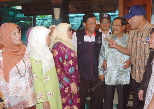TAN SRI MUHAMMAD MUHAMMAD TAIB