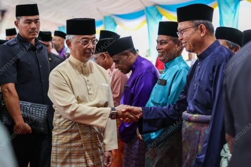 AL-SULTAN ABDULLAH RI'AYATUDDIN AL-MUSTAFA BILLAH SHAH