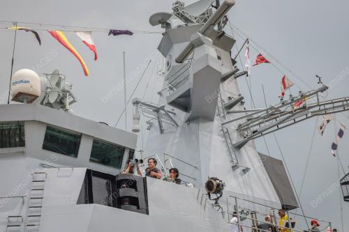 ASEAN NAVIES CITY PARADE