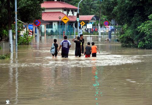 PG16_23018_BANJIR_KILAT_23102018