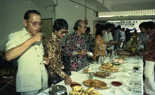 MOHAMED RAHMAT