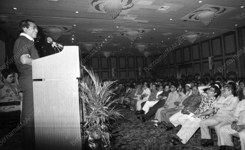 PG17_14072015_KONVOKESYEN_UMNO