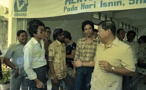 MOHAMED RAHMAT
