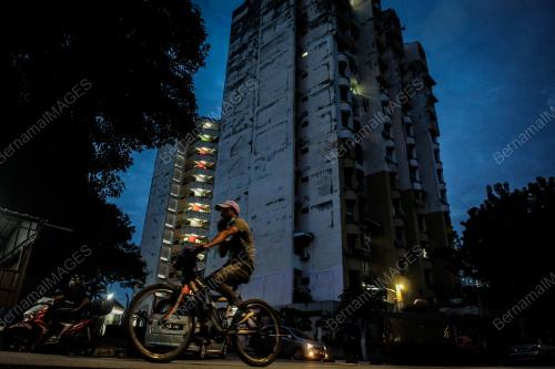 FLAT DESA BISTARI_PKPD