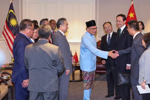 DATUK SERI ANWAR IBRAHIM