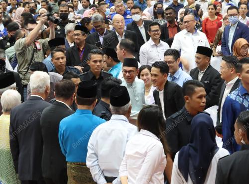 DATUK SERI ANWAR IBRAHIM