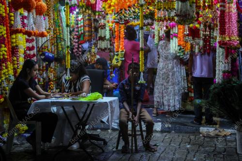PERSIAPAN DEEPAVALI