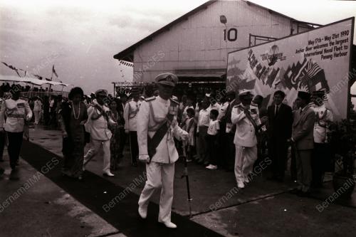 SULTAN AZLAN MUHIBBUDDIN SHAH