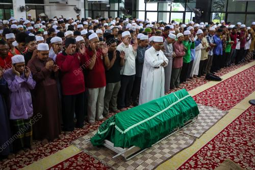 ALLAHYARHAM NOR ZAMRI LATIFF