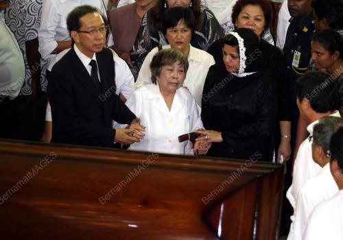 MENDIANG LIM CHONG EU