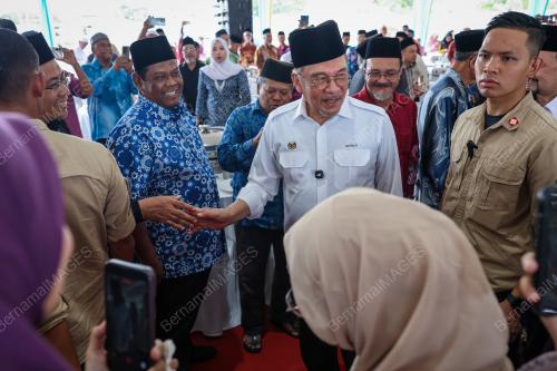 DATUK SERI ANWAR IBRAHIM