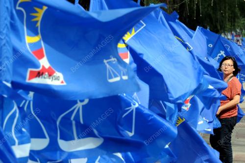 PG19_28042013_BENDERA_BN