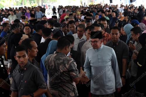 DATUK SERI ANWAR IBRAHIM