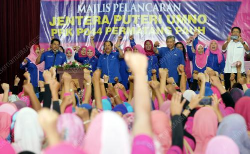 PG20_25042015_PRK_PUTERI