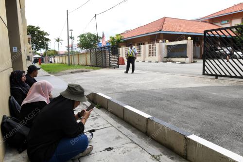 BILIK MAYAT
