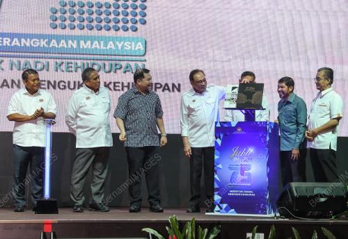 DATUK SERI ANWAR IBRAHIM