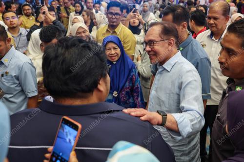 DATUK SERI ANWAR IBRAHIM