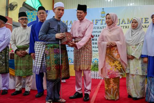 TUN RAMLI NGAH TALIB