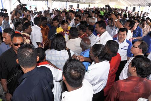 TAN SRI MUHYIDDIN YASSIN